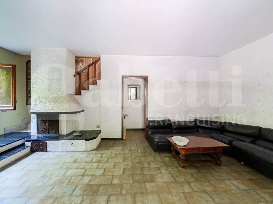 Immagine 5 di Villa in vendita  in Via Manara, 46 a Lesmo