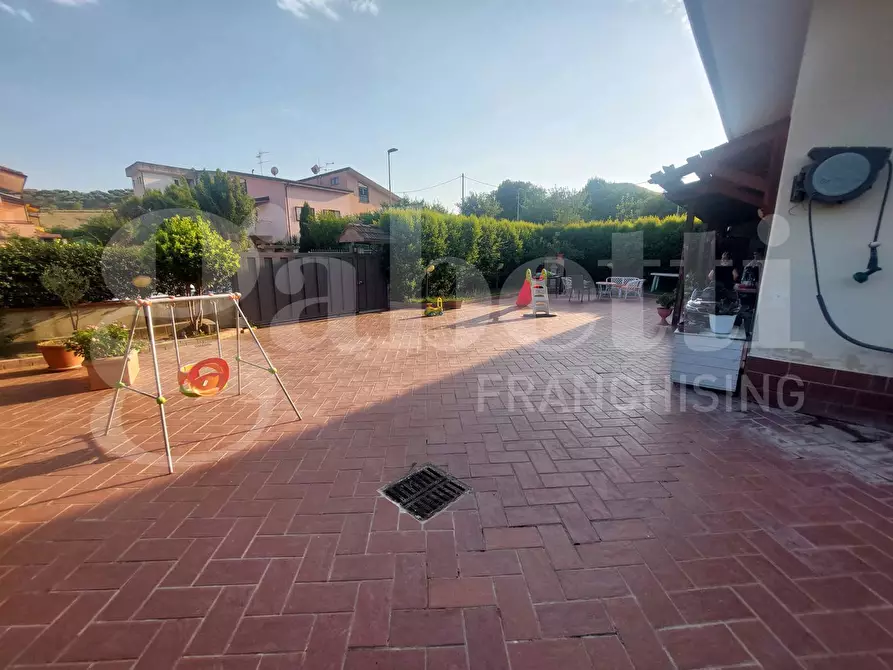 Immagine 27 di Casa quadrifamiliare in vendita  in Via Guglielmo Pepe, 32 a Settingiano