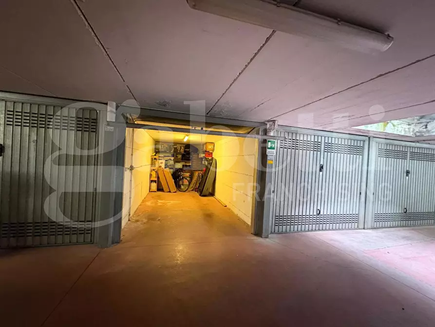 Immagine 37 di Appartamento in vendita  in Via Arzana, 57 a Roma