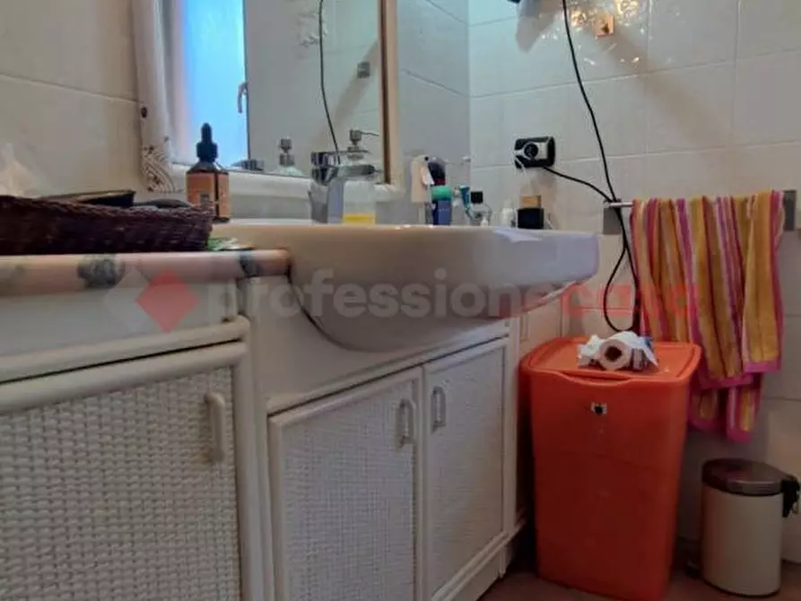 Immagine 23 di Appartamento in vendita  in Via NiccolÃ² Paganini, 72 a Locate Di Triulzi