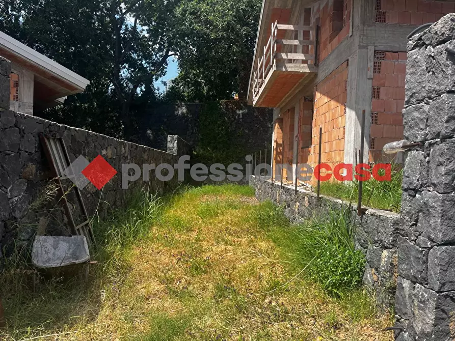 Immagine 2 di Villa in vendita  in Via Spirito Santo a Aci Sant'antonio