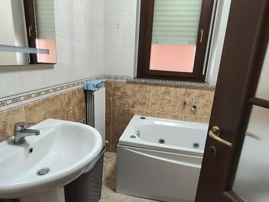 Immagine 4 di Appartamento in vendita  in Via Foglienghi a Rivalta Di Torino