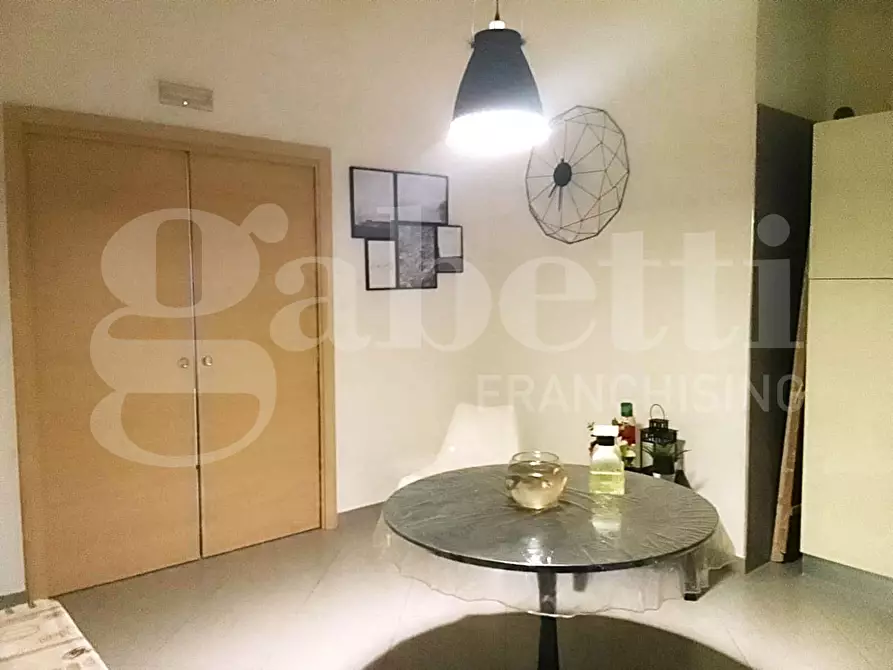 Immagine 10 di Attico in vendita  in Via KELLER a Taranto