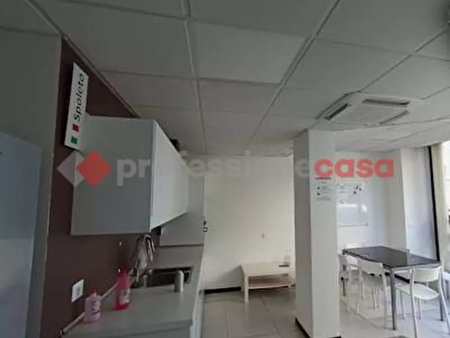 Immagine 6 di Ufficio in affitto  in Via Trento a Spoleto