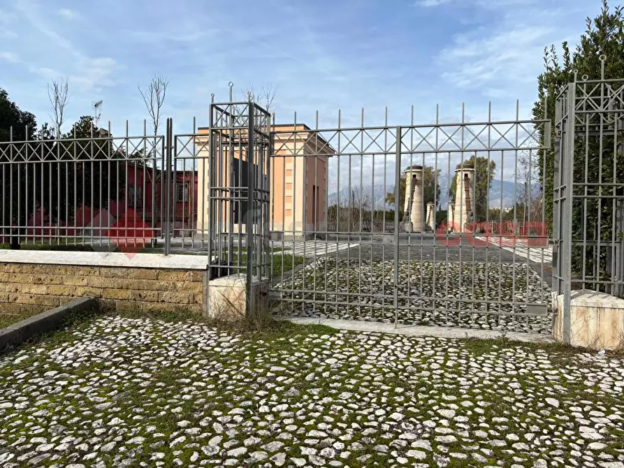 Immagine 27 di Bar / Ristorante in vendita  in Via Punta Fiume, snc a Sessa Aurunca