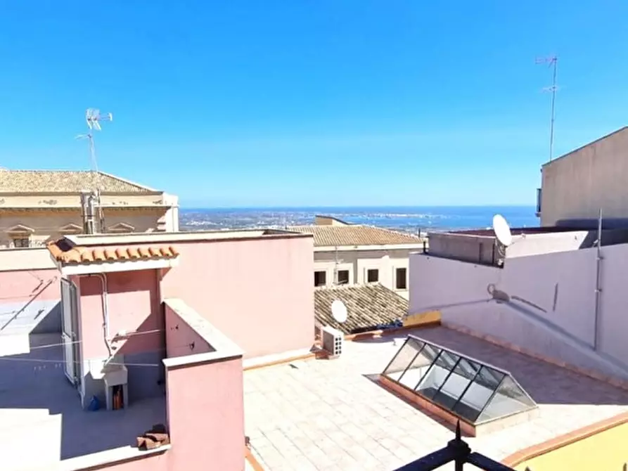 Immagine 6 di Appartamento in vendita  in Via Montebello, 6 a Melilli