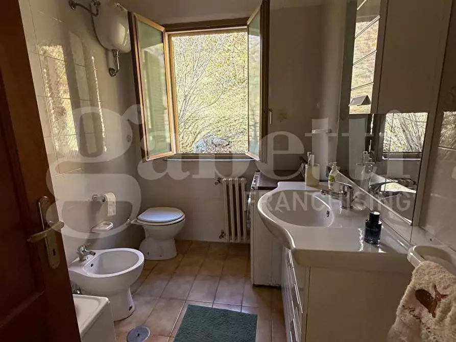 Immagine 24 di Villa in vendita  in Via capitani, 9 a Cittareale