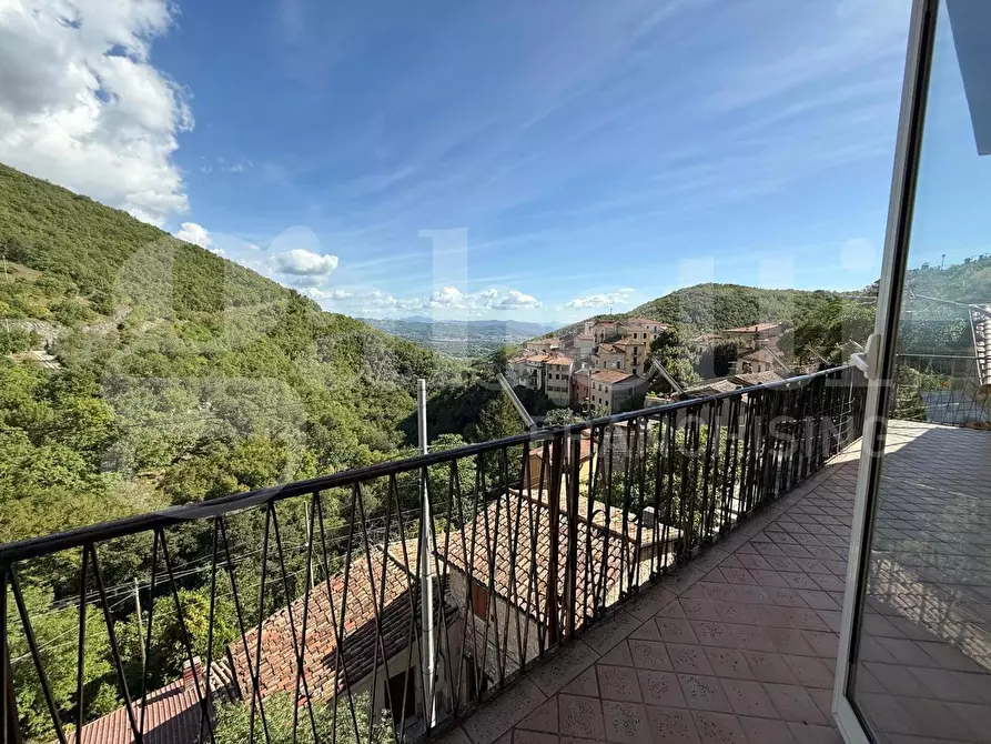 Immagine 15 di Appartamento in vendita  in Via ADAMO ONOFRI, 3 a Rivodutri