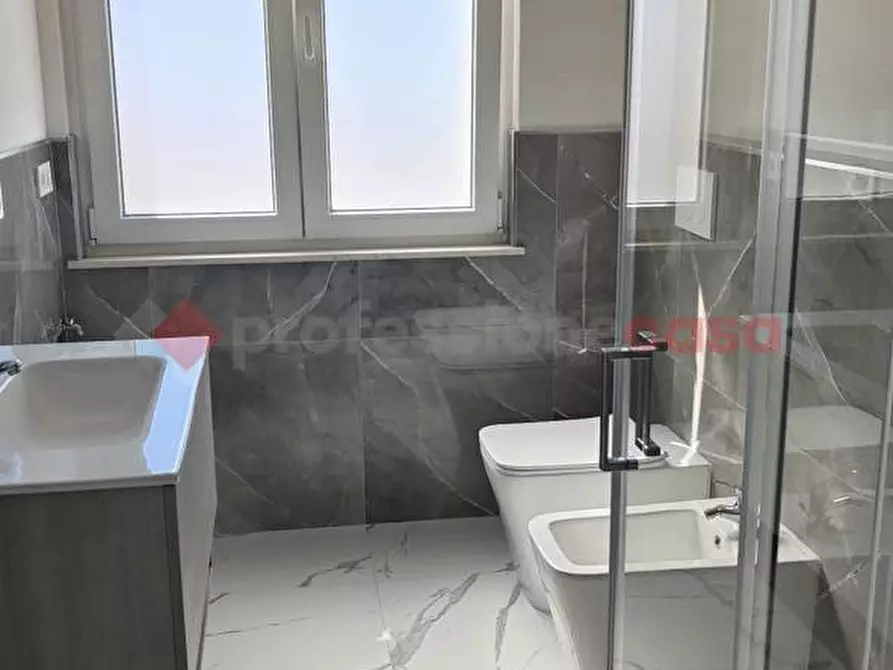 Immagine 21 di Appartamento in vendita  in Piazza Monte alla Rena a Rosignano Marittimo