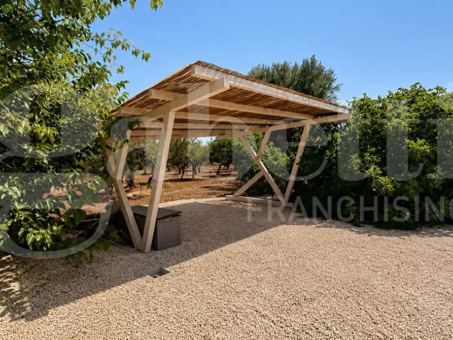 Immagine 24 di Villa in vendita  in Contrada Tamburroni, sn a Ostuni