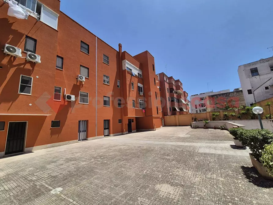 Immagine 1 di Appartamento in vendita  in Via TITO LIVIO, 21 a Brindisi