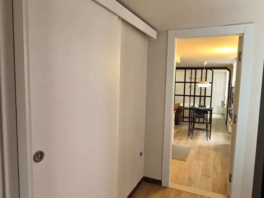 Immagine 11 di Appartamento in vendita  in Corso Umberto I, 178 a Torre Annunziata