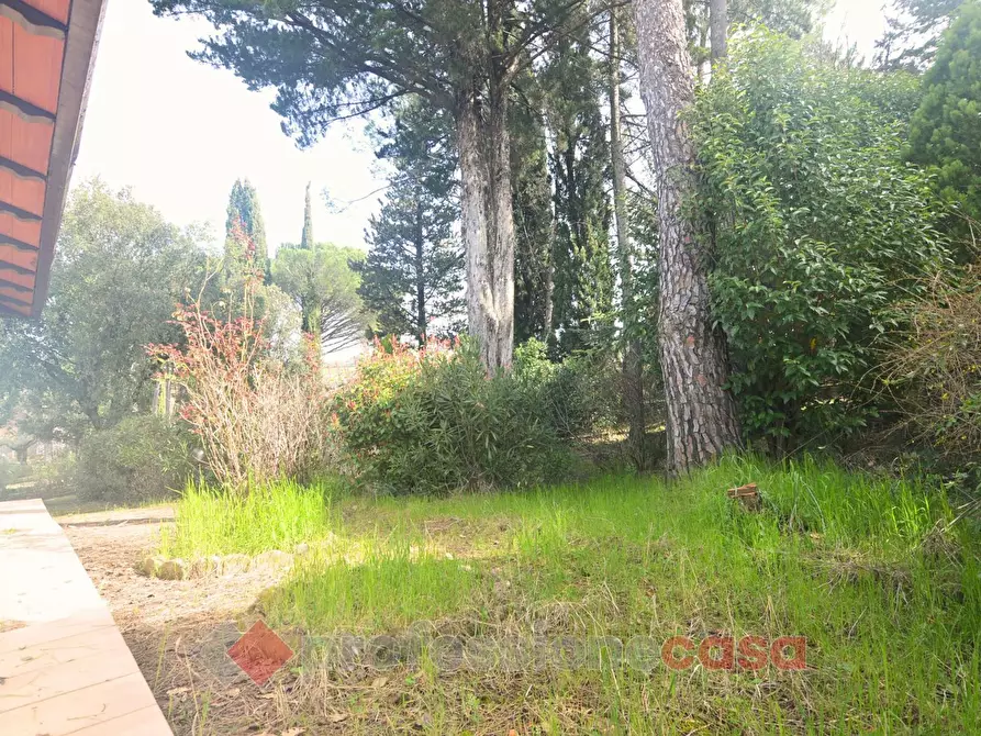 Immagine 21 di Villa in vendita  in Strada di Canneto a Perugia