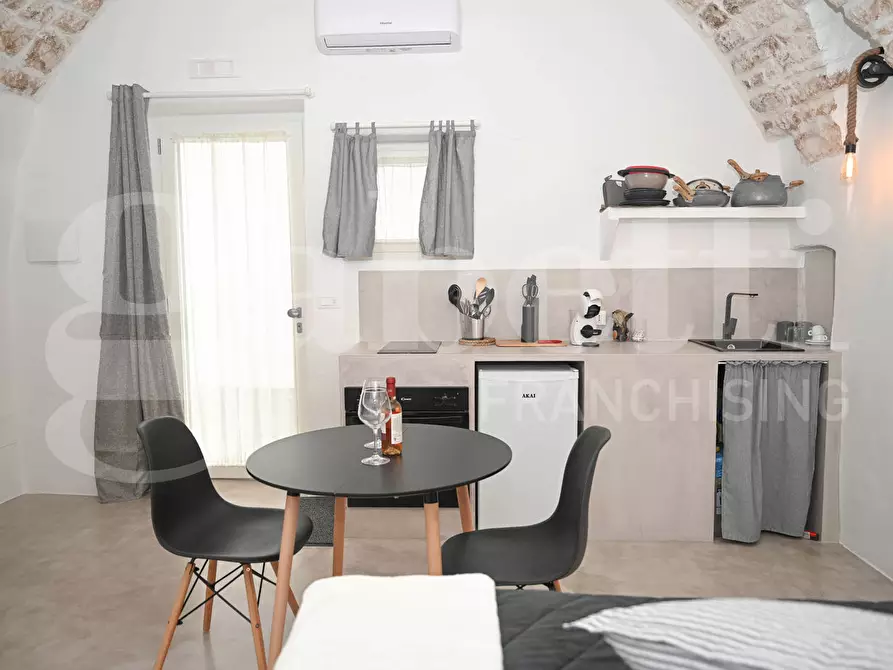 Immagine 19 di Casa indipendente in vendita  in Via Piccinni a Ostuni