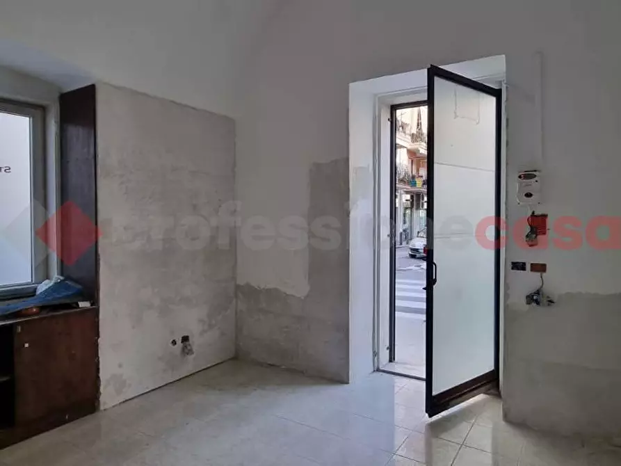 Immagine 6 di Negozio in vendita  in Via VITTI a Monopoli