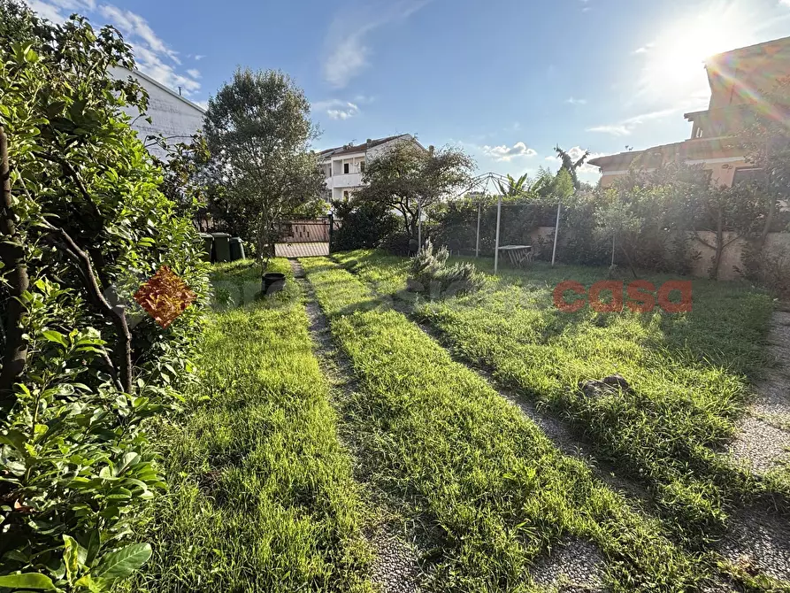 Immagine 3 di Villetta a schiera in vendita  in Via Manzoni, 3 a Torrevecchia Pia
