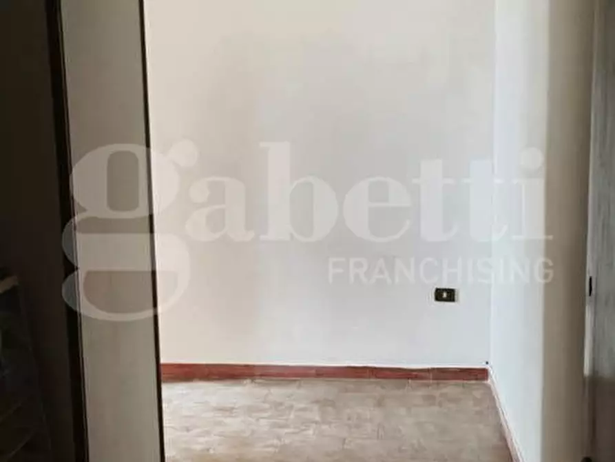 Immagine 14 di Appartamento in vendita  in Piazza IV Novembre, 2 a Succivo
