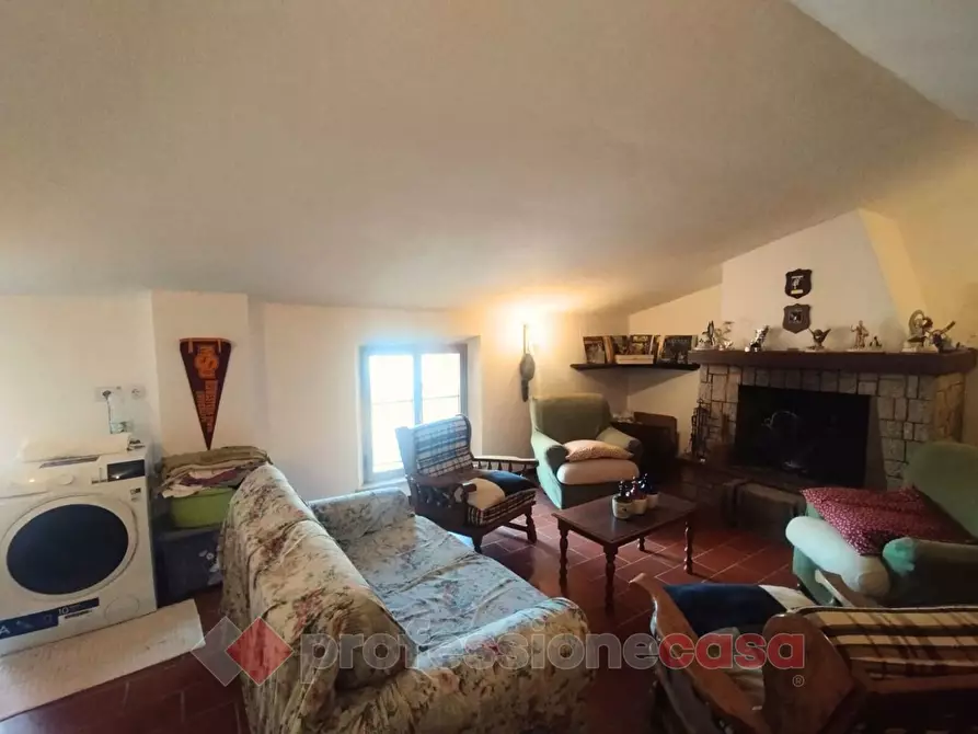 Immagine 16 di Appartamento in vendita  in Piazza Giuseppe Mazzini a Bastia Umbra