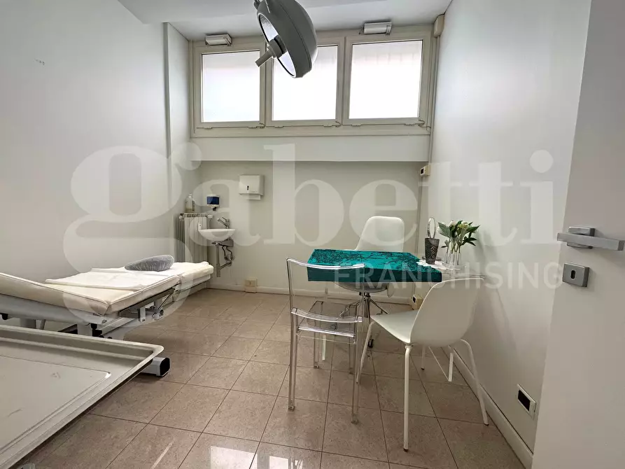 Immagine 6 di Ufficio in vendita  in Via Gaetano Donizzetti, 7B a Roma