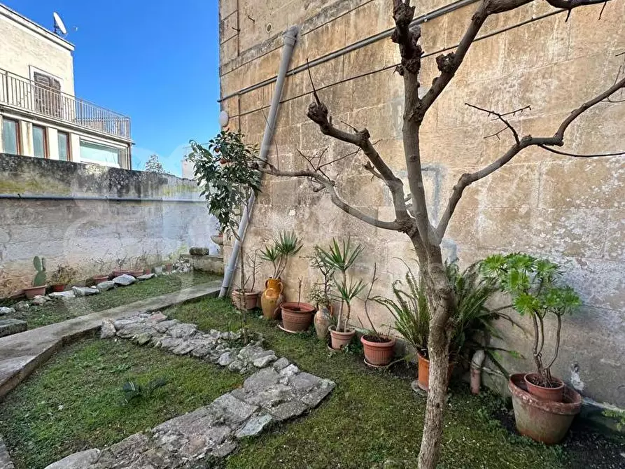 Immagine 28 di Casa indipendente in vendita  in Via Capitano Vito Tamborrino a Ostuni