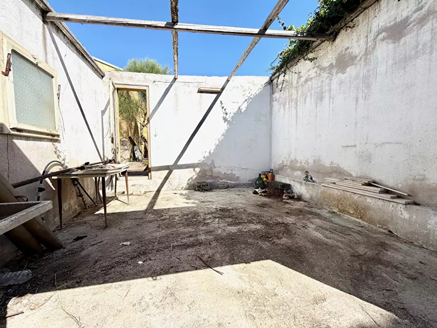 Immagine 8 di Casa indipendente in vendita  in Via Dante, SNC a Maracalagonis