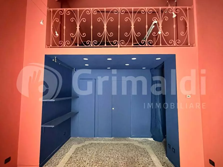 Immagine 3 di Negozio in vendita  in Corso GARIBALDI, 7A a Pavia