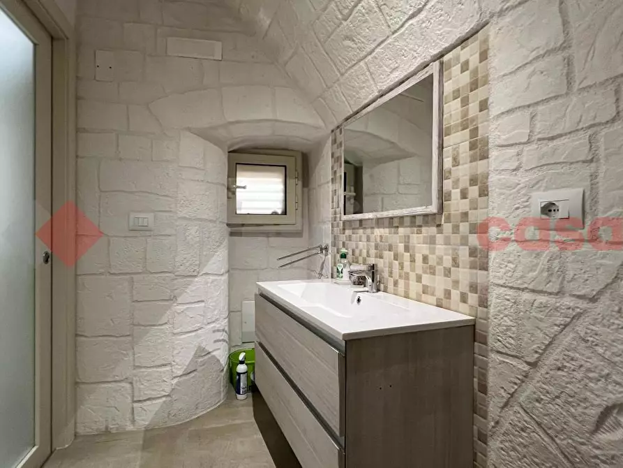 Immagine 3 di Casa indipendente in vendita  in Via BARBACANA a Monopoli