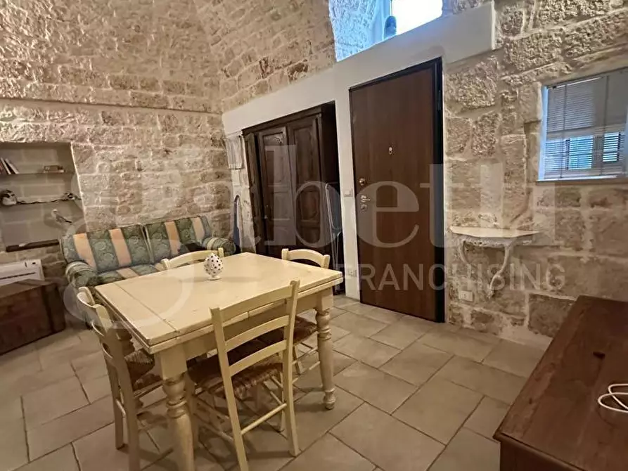 Immagine 15 di Casa indipendente in vendita  in Via Guiscardi a Ostuni