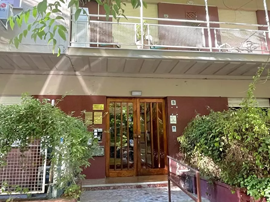 Immagine 2 di Appartamento in vendita  in Via del Bersagliere, 8 a Palermo