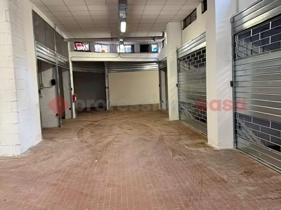 Immagine 6 di Box auto in vendita  in Via Alessandro Luzio, 38 a Roma