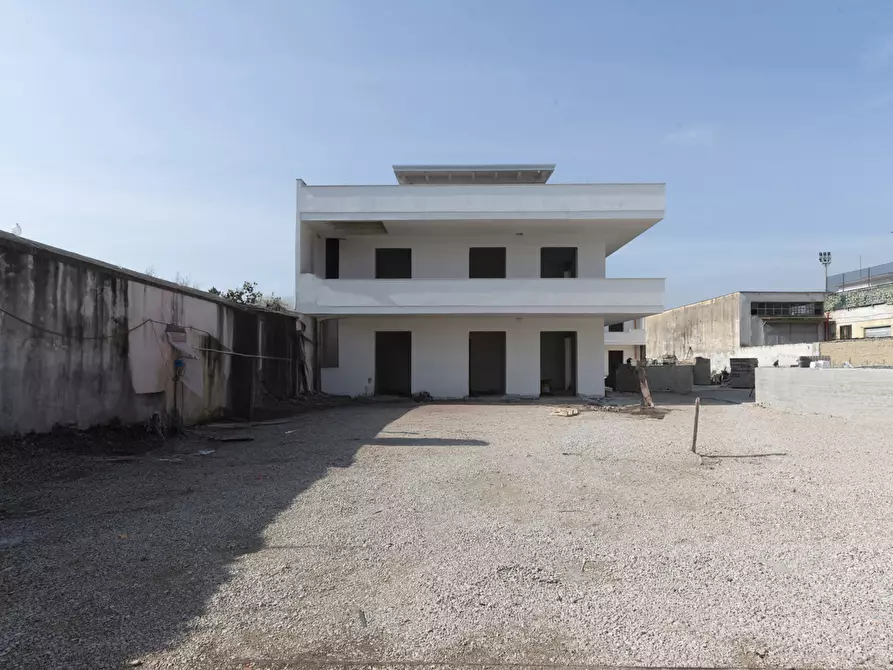 Immagine 2 di Appartamento in vendita  in Via San Michele, 60 a Napoli