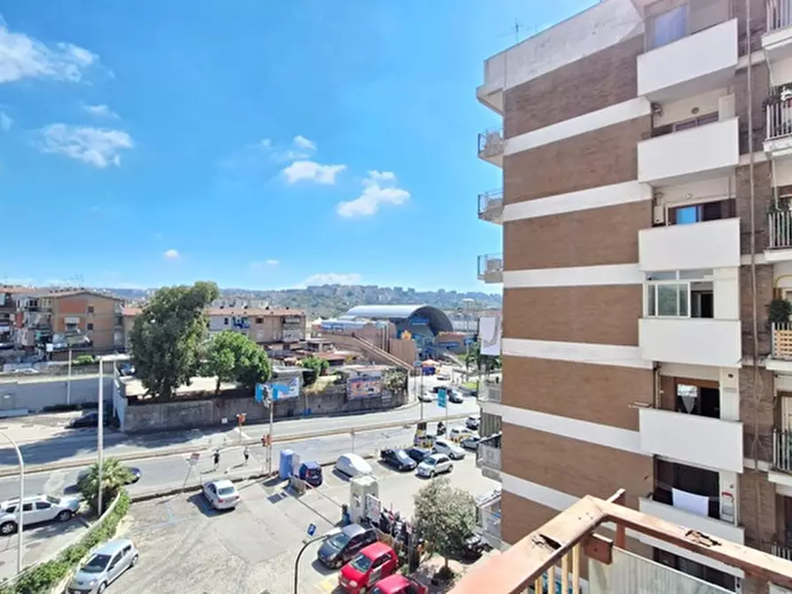 Immagine 3 di Appartamento in vendita  in Via Cintia a Napoli
