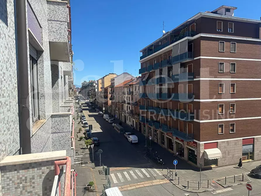 Immagine 31 di Appartamento in vendita  in Via RENATO MARTORELLI, 57 a Torino