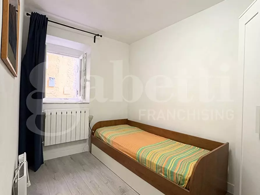 Immagine 16 di Appartamento in vendita  in Piazza San Gioacchino, 8 a Colleferro