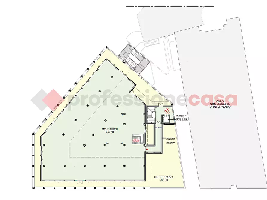 Immagine 3 di Negozio in affitto  in Viale Genoese Zerbi, 43 a Reggio Di Calabria