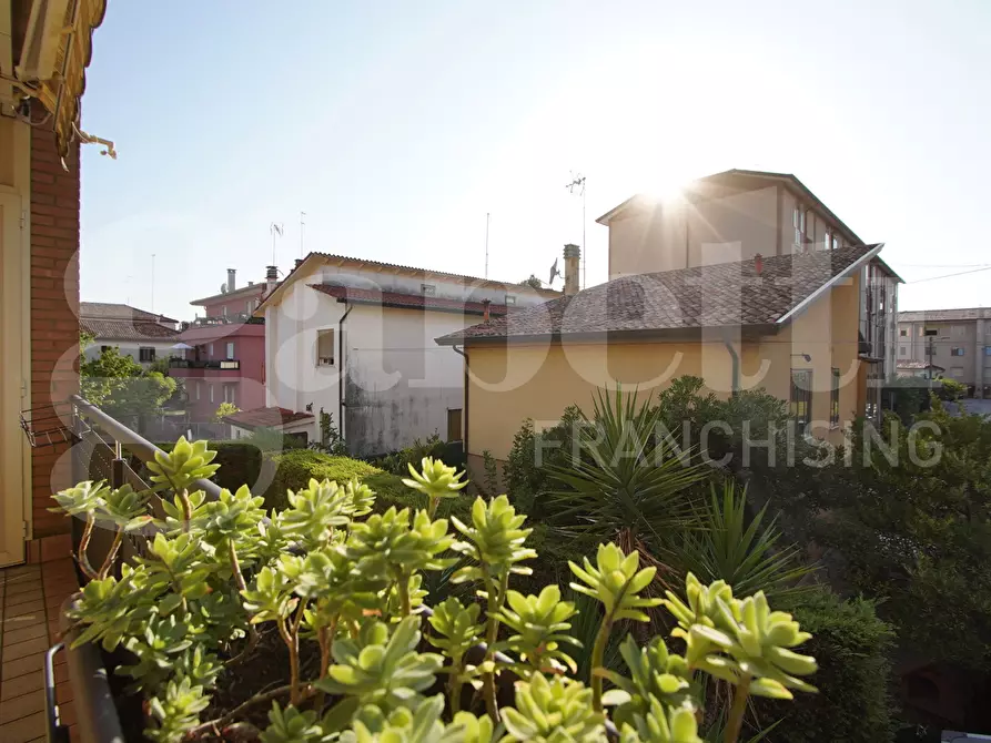 Immagine 21 di Appartamento in vendita  in Via Bissuola, . a Venezia