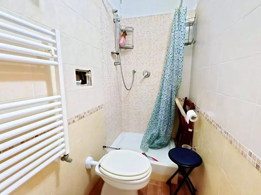 Immagine 10 di Casa quadrifamiliare in vendita  in Via brunello, 8 a Roma