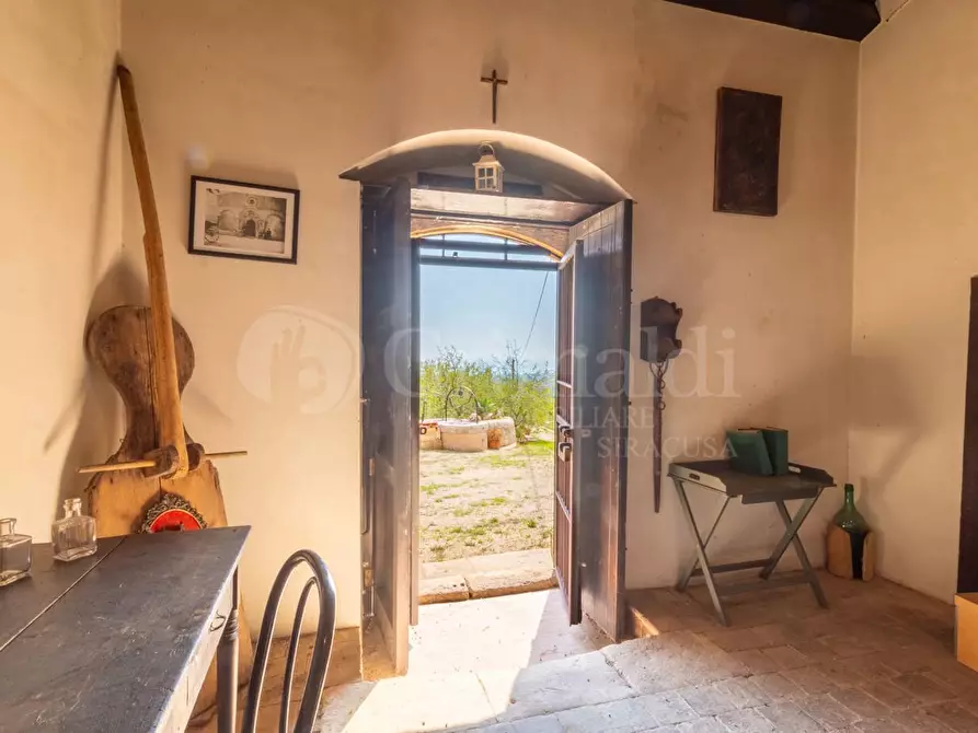 Immagine 5 di Rustico / casale in vendita  in Contrada Rociola a Avola