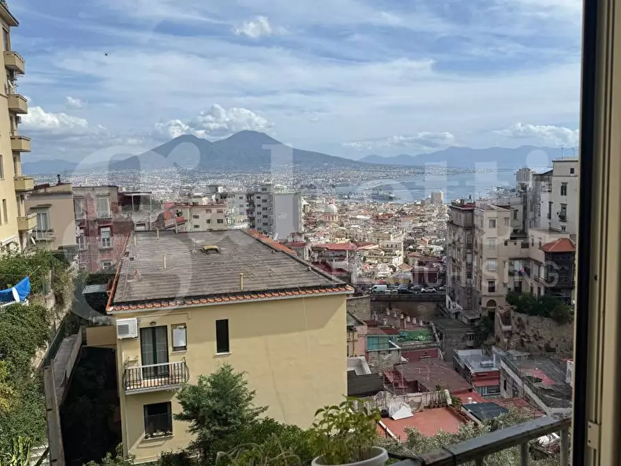 Immagine 25 di Appartamento in vendita  in Via Girolamo Santa Croce, 15 a Napoli