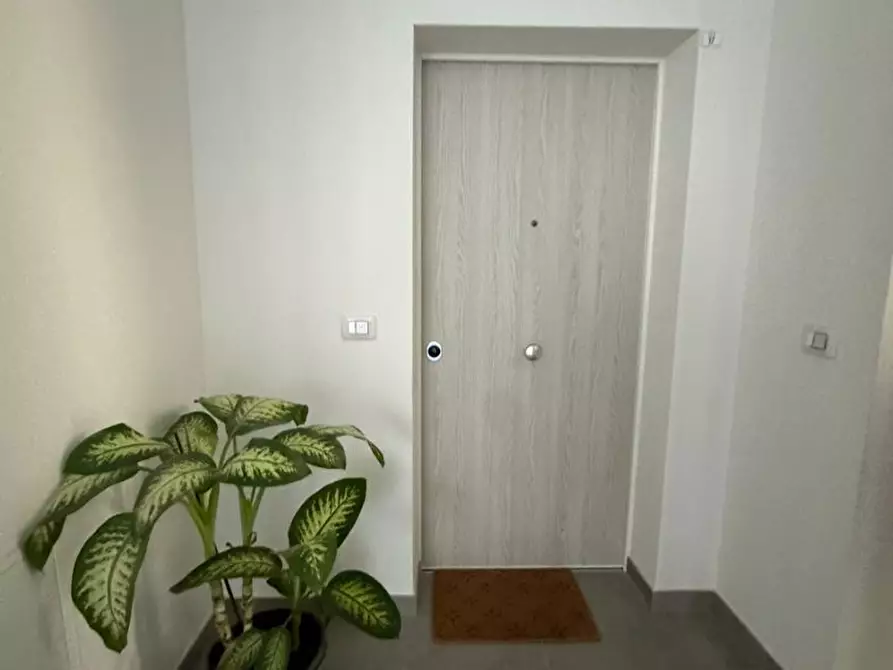 Immagine 9 di Appartamento in vendita  in Via Marconi, 10 a Bologna