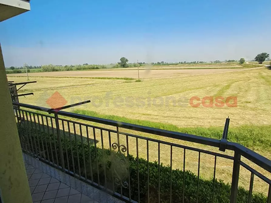 Immagine 2 di Appartamento in vendita  in Via del campo, 10 a Vidigulfo