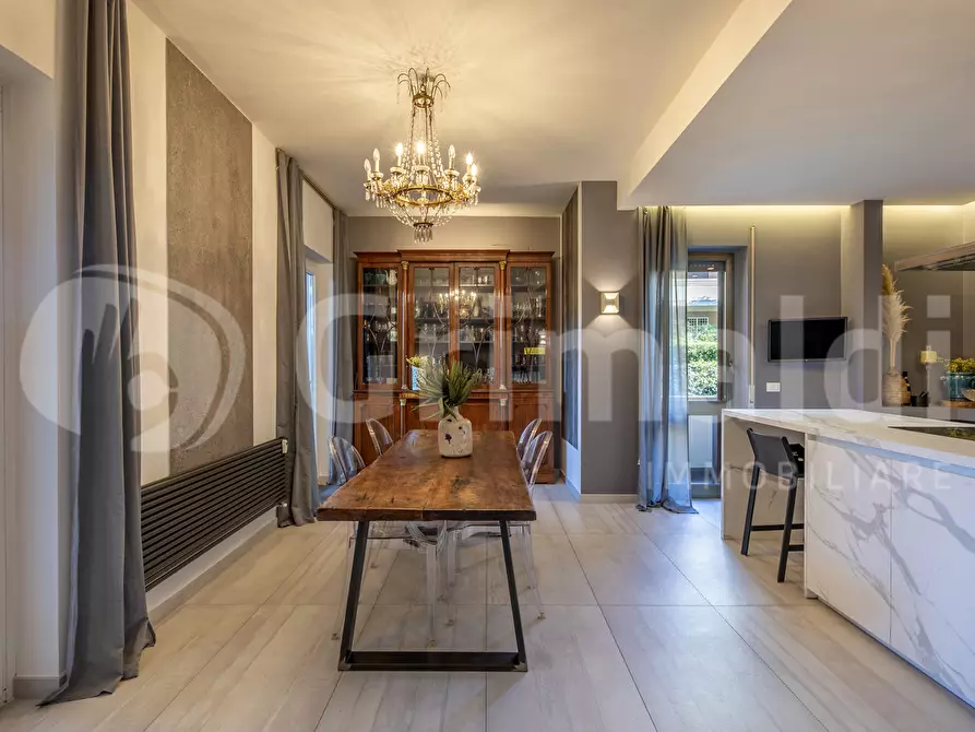 Immagine 19 di Appartamento in vendita  in Via dei Faggella, 10 a Roma