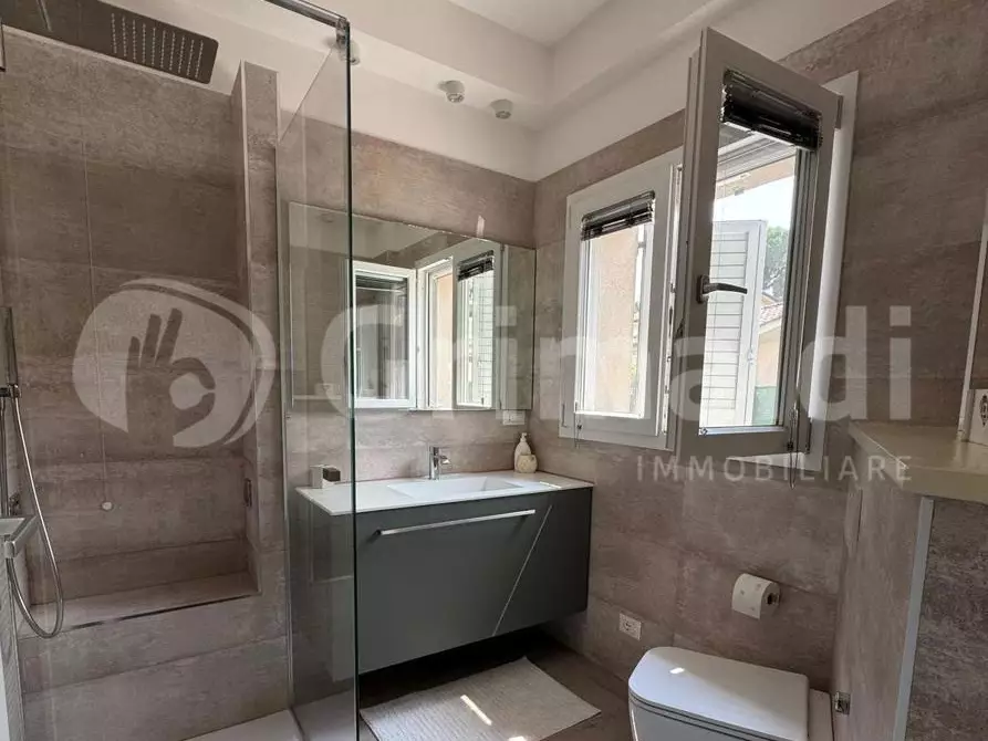 Immagine 15 di Appartamento in vendita  in Via G. MATTEOTTI, 1350 a Montignoso