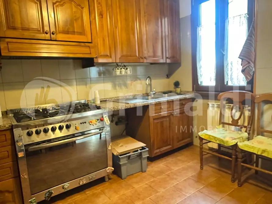 Immagine 9 di Appartamento in vendita  in Via Dei Rangoni, 56 a Roma