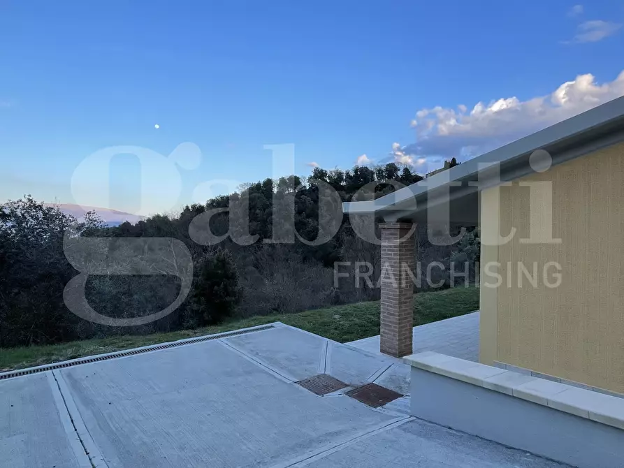 Immagine 8 di Casa indipendente in vendita  in Via CINQUE CERRI, 1 a Bettona