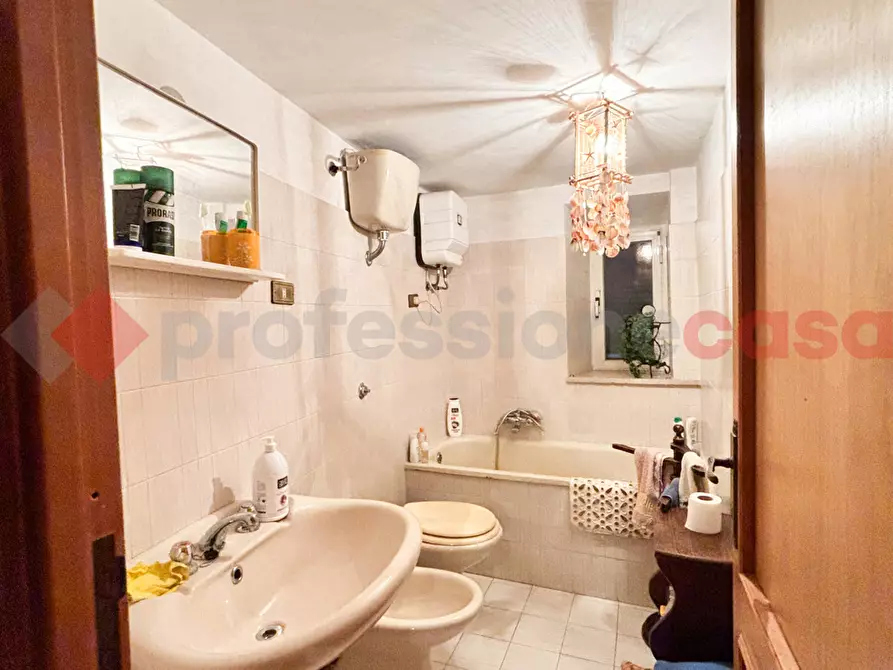 Immagine 6 di Appartamento in vendita  in Via Vittorio Emanuele, 10 a Vico Nel Lazio