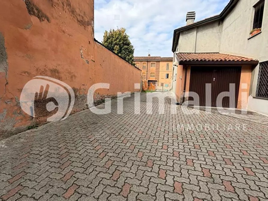 Immagine 34 di Appartamento in vendita  in Via AZZI, 20 a San Colombano Al Lambro