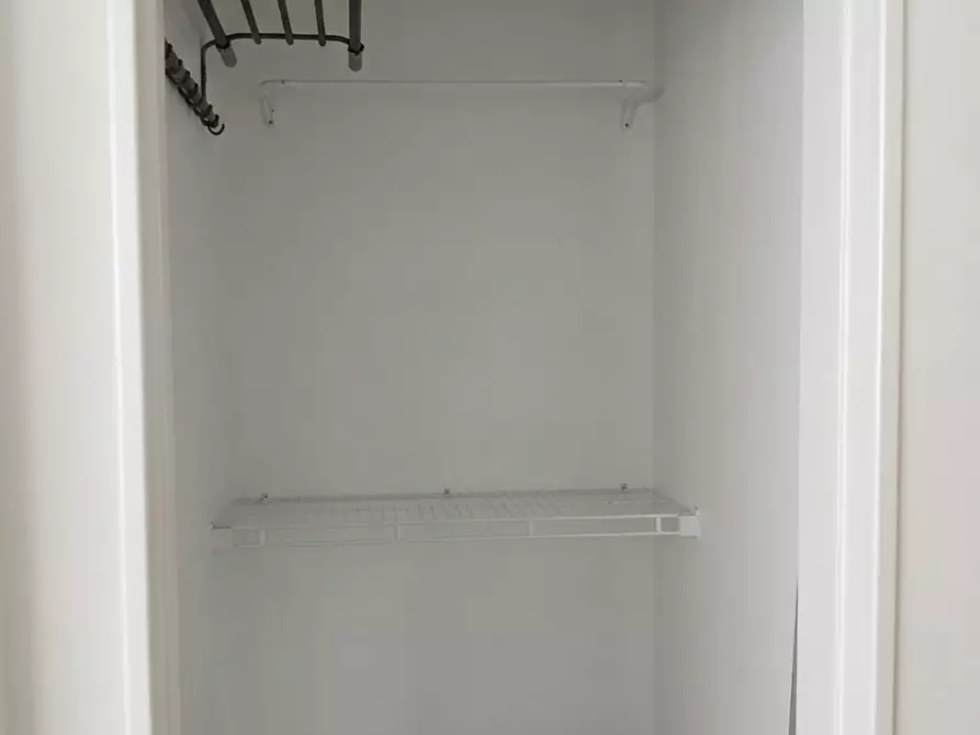 Immagine 6 di Appartamento in vendita  in Via Lustrini, 7 a Reggio Nell'emilia