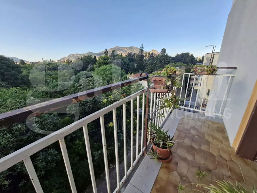Immagine 13 di Appartamento in vendita  in Via Sibari a Palermo