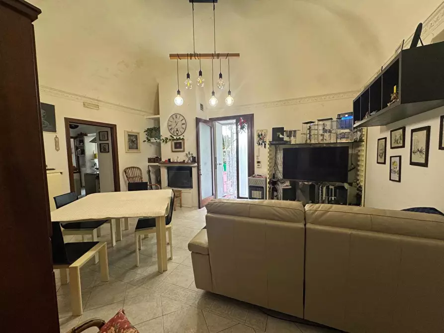 Immagine 25 di Appartamento in vendita  in Via Cupa San Pietro, 11 a Torre Del Greco